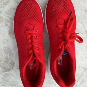 Ladies VERY RED Fashion Sneakers Size 10.5, EUR 42